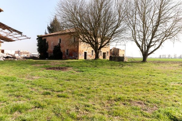 casa indipendente in vendita a San Pietro in Casale