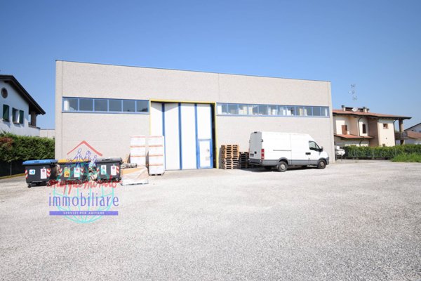 casa indipendente in vendita a San Pietro in Casale