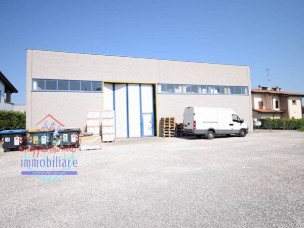 casa indipendente in vendita a San Pietro in Casale