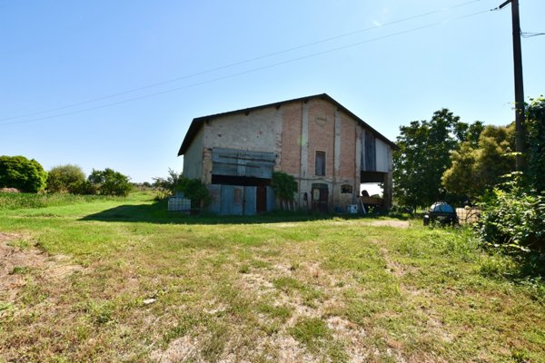 casa indipendente in vendita a San Pietro in Casale