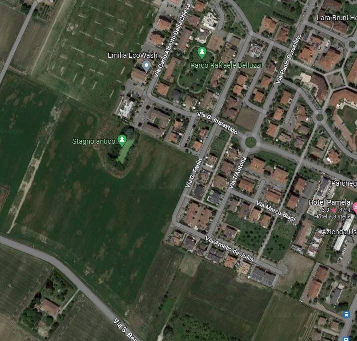 terreno edificabile in vendita a San Pietro in Casale