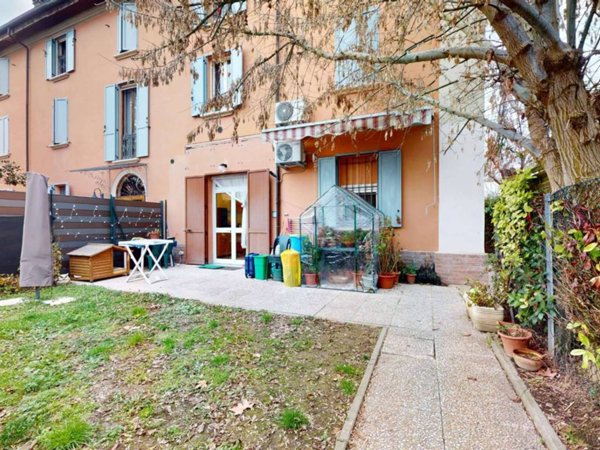 appartamento in vendita a San Pietro in Casale in zona Sant'Alberto