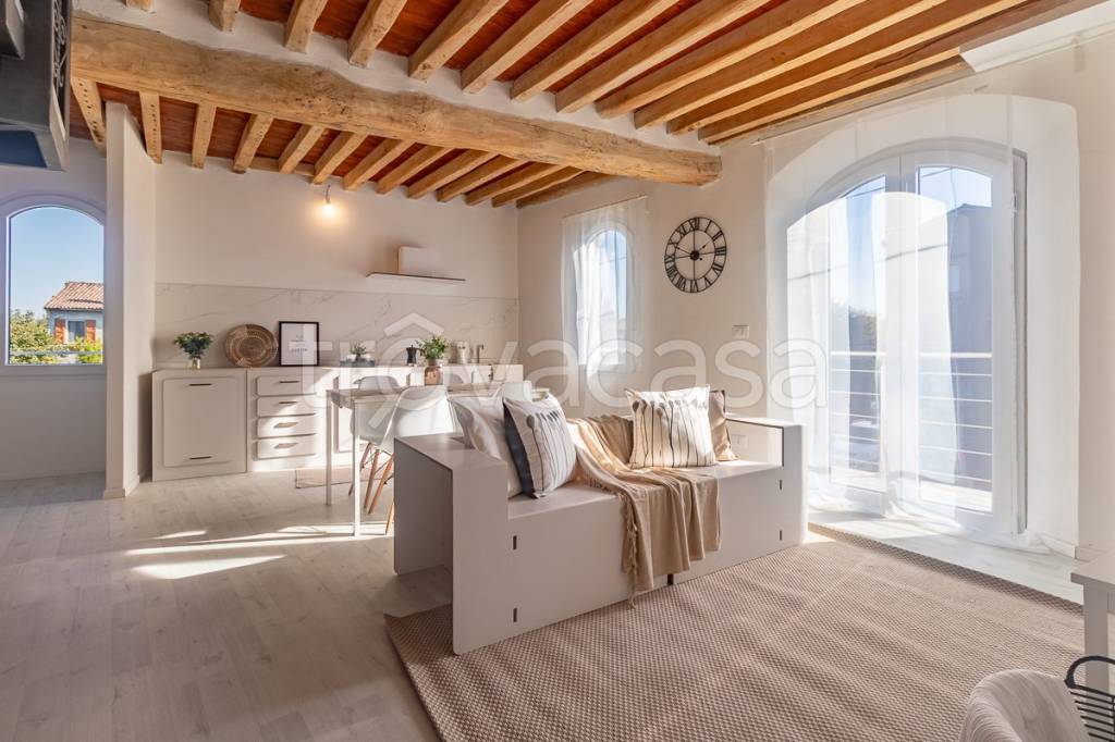 appartamento in vendita a San Pietro in Casale in zona Maccaretolo