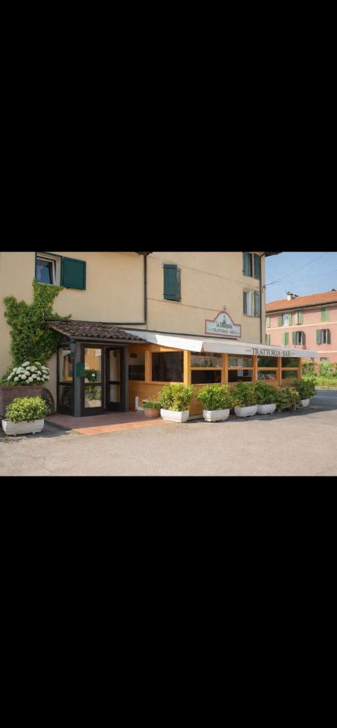 negozio in vendita a San Pietro in Casale