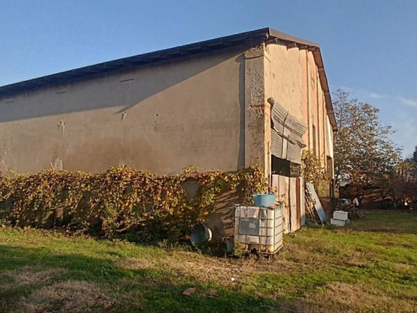 casa indipendente in vendita a San Pietro in Casale