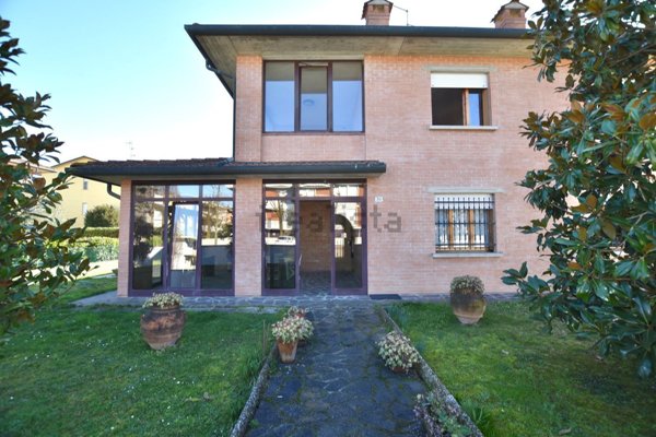 casa indipendente in vendita a San Pietro in Casale