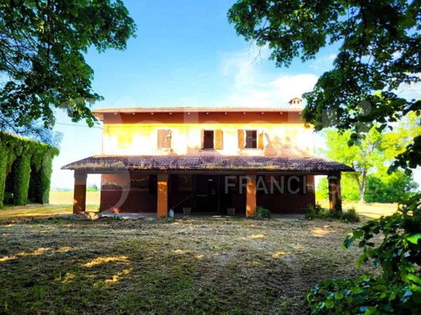 casa indipendente in vendita a San Pietro in Casale in zona Asia