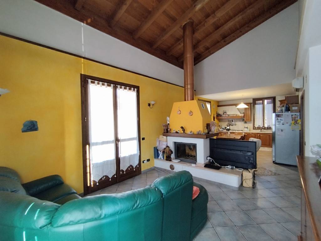 casa indipendente in vendita a Sant'Agata Bolognese