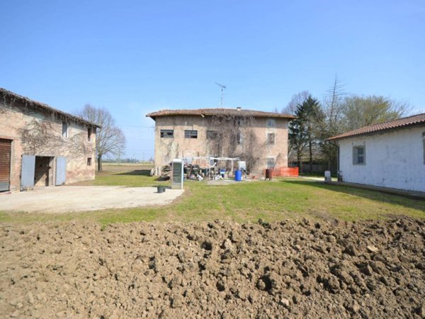 casa indipendente in vendita a Sant'Agata Bolognese in zona Crocetta