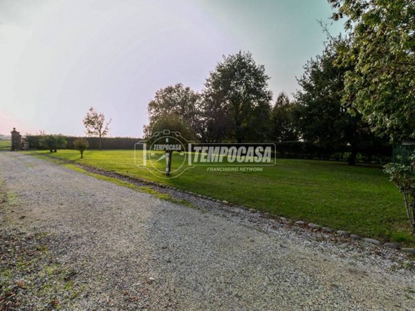 casa indipendente in vendita a Sant'Agata Bolognese