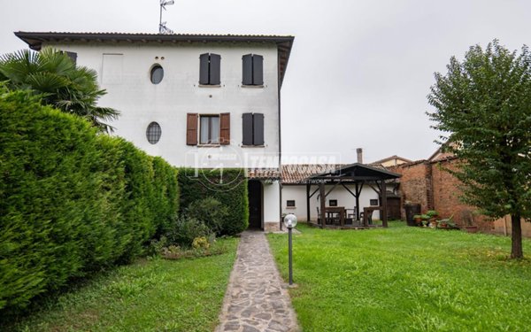 appartamento in vendita a Sant'Agata Bolognese