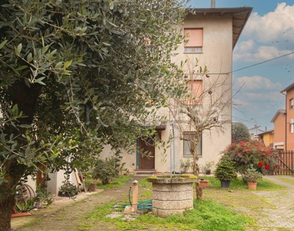 casa indipendente in vendita a Sant'Agata Bolognese