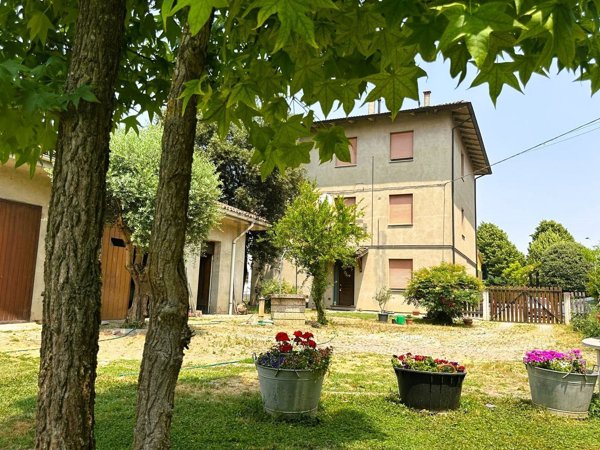 appartamento in vendita a Sant'Agata Bolognese