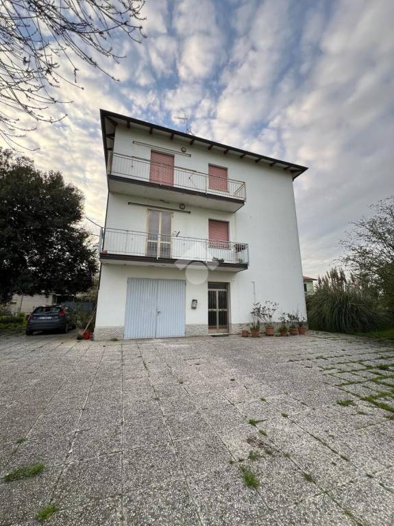 casa indipendente in vendita a Sant'Agata Bolognese