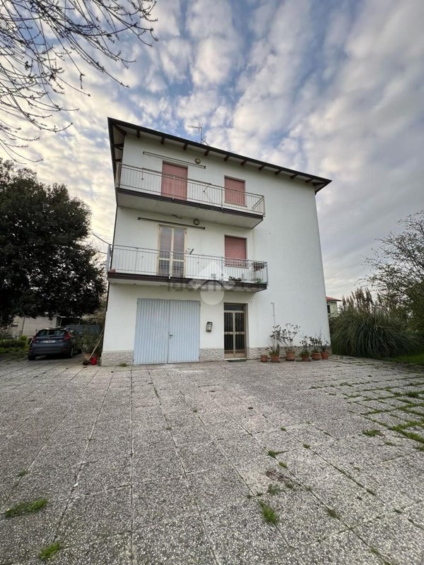 casa indipendente in vendita a Sant'Agata Bolognese