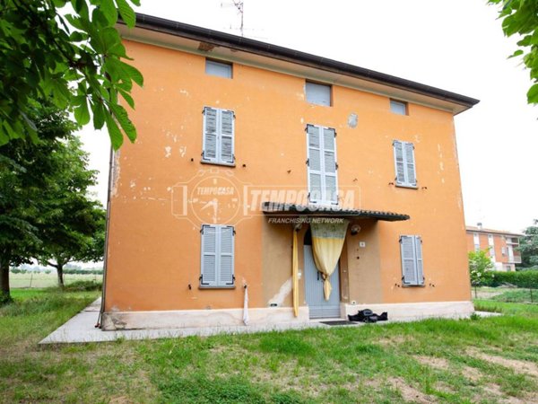 casa indipendente in vendita a Sant'Agata Bolognese in zona Crocetta