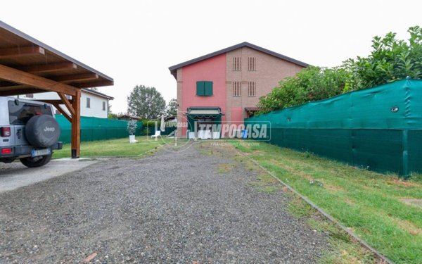 casa indipendente in vendita a Sant'Agata Bolognese