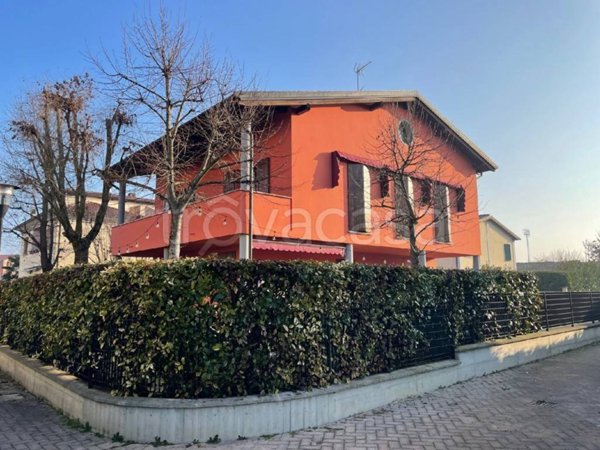 casa indipendente in vendita a Sant'Agata Bolognese
