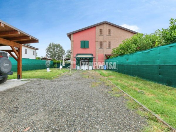 casa indipendente in vendita a Sant'Agata Bolognese