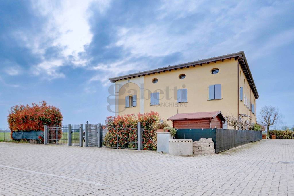 appartamento in vendita a Sant'Agata Bolognese