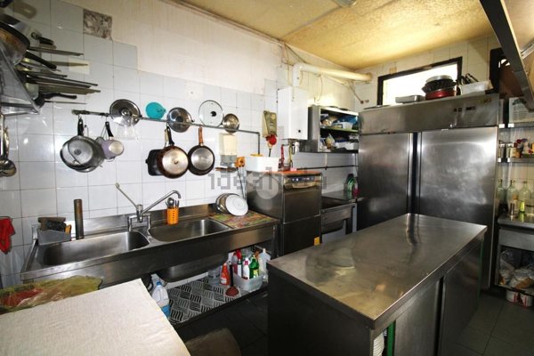 locale commerciale in vendita a Sant'Agata Bolognese