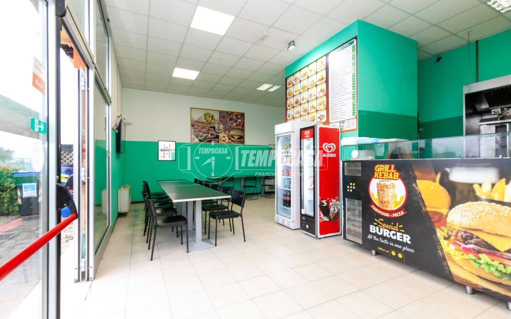 negozio in vendita a Sant'Agata Bolognese