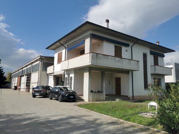 casa indipendente in vendita a Sant'Agata Bolognese