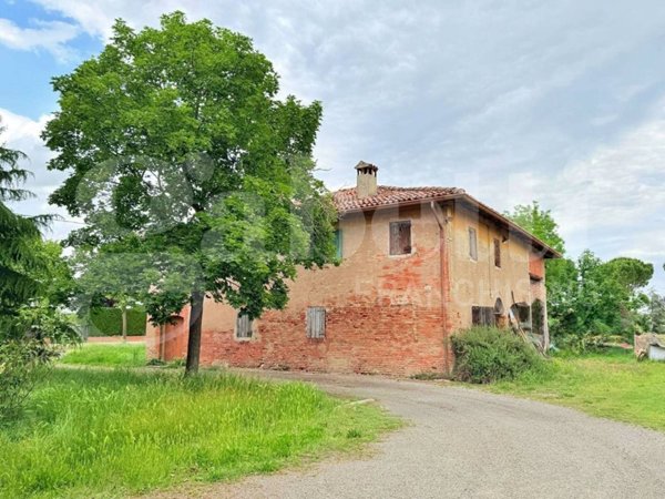 casale in vendita a Sant'Agata Bolognese