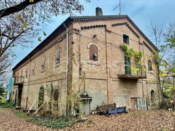casa indipendente in vendita a Sant'Agata Bolognese