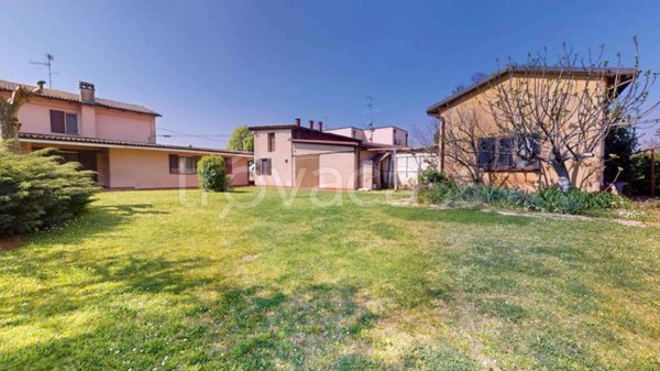 casa indipendente in vendita a Sant'Agata Bolognese