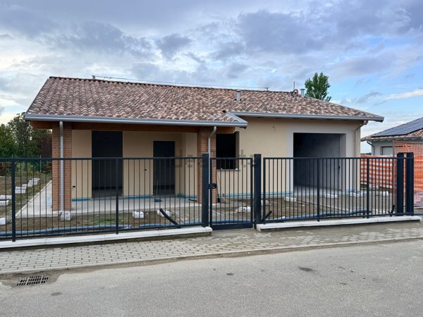 casa indipendente in vendita a Sant'Agata Bolognese