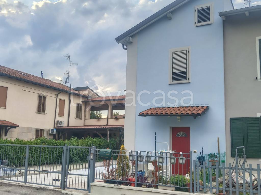 casa indipendente in vendita a Sant'Agata Bolognese