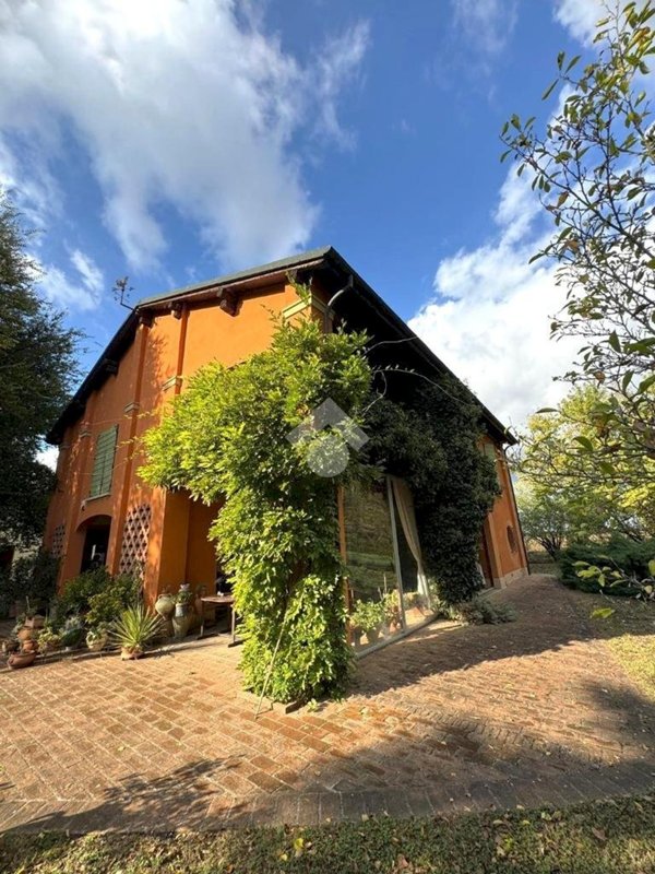 casa indipendente in vendita a Sant'Agata Bolognese