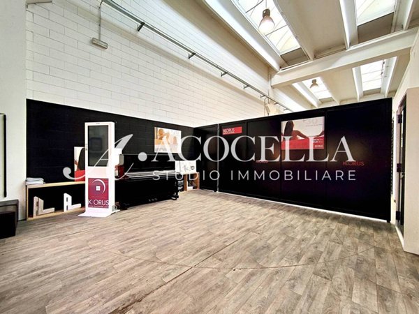 locale commerciale in vendita a Sasso Marconi