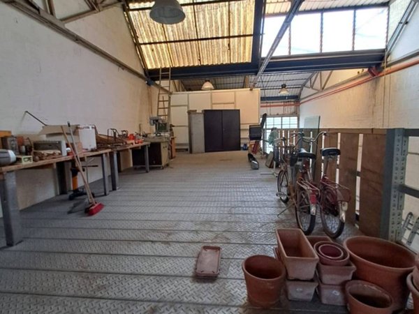 locale commerciale in vendita a Sasso Marconi