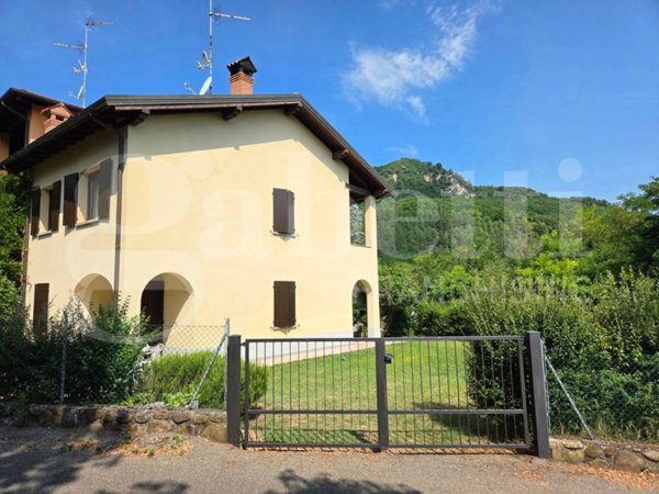 casa indipendente in vendita a Sasso Marconi