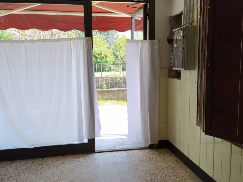 negozio in vendita a Sasso Marconi