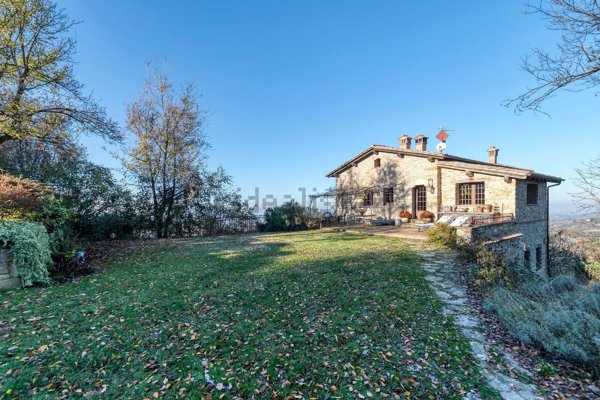 esavano in vendita a Sasso Marconi