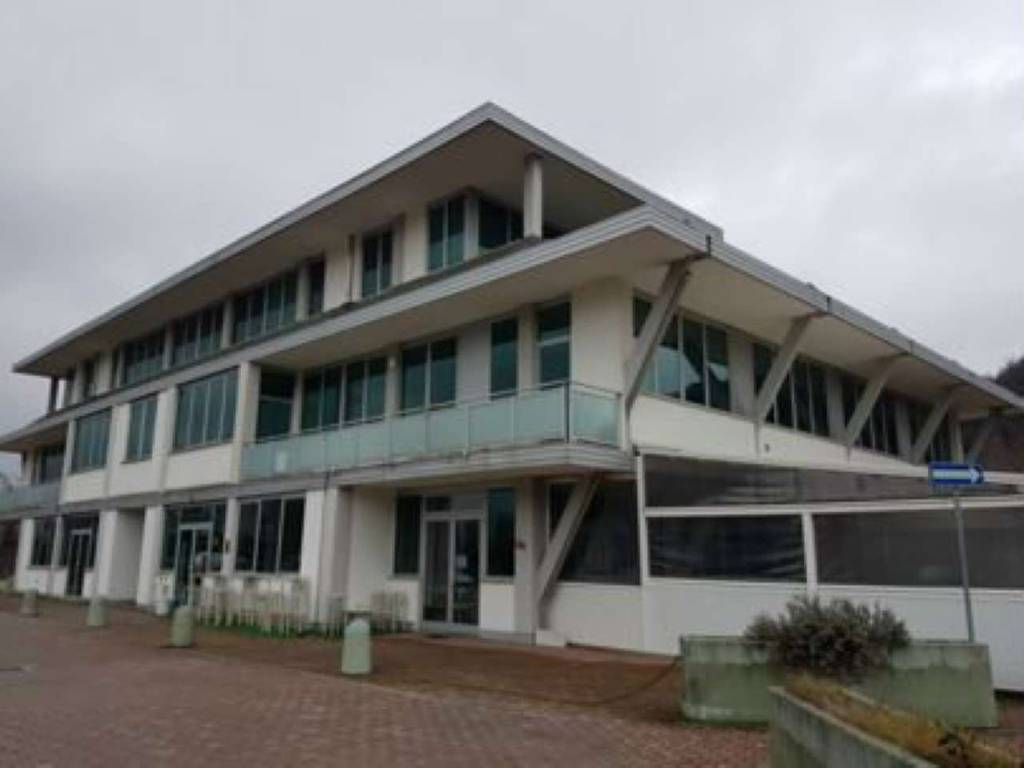 locale commerciale in vendita a Sasso Marconi