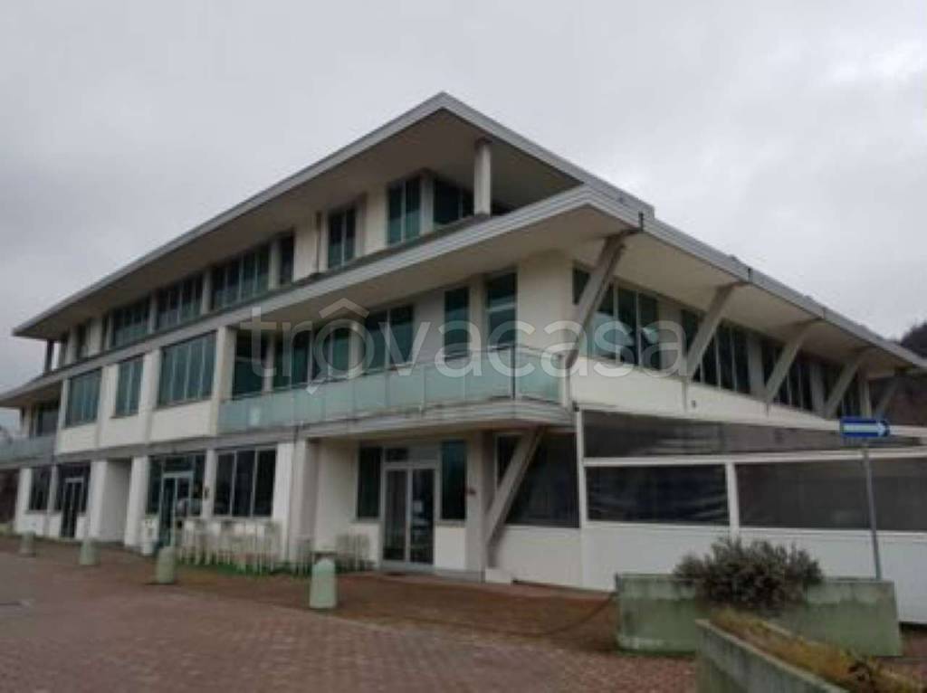 locale commerciale in vendita a Sasso Marconi