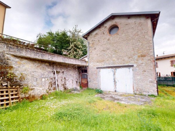 casa indipendente in vendita a Vergato
