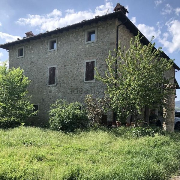 casa indipendente in vendita a Vergato