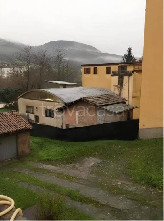 negozio in vendita a Vergato
