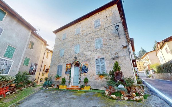 appartamento in vendita a Vergato in zona Tolè