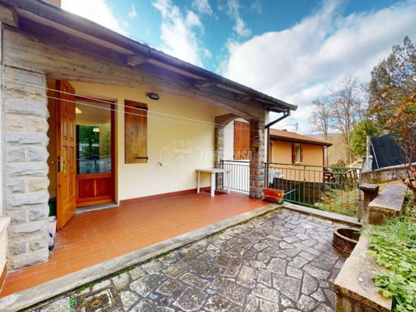 appartamento in vendita a Vergato in zona Riola