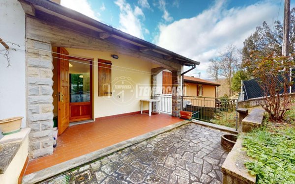 appartamento in vendita a Vergato in zona Riola