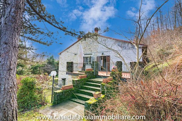 casa indipendente in vendita a Vergato in zona Riola