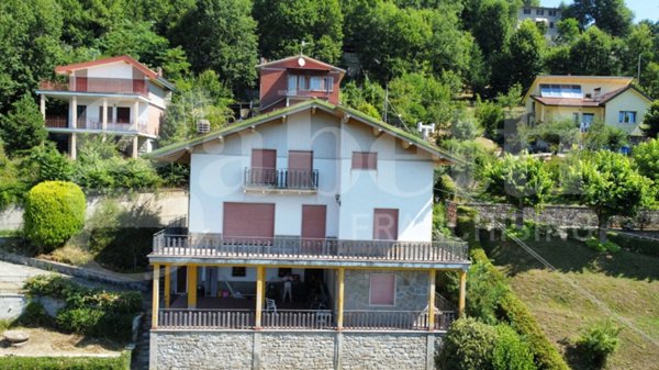 casa indipendente in vendita a Vergato in zona Cereglio