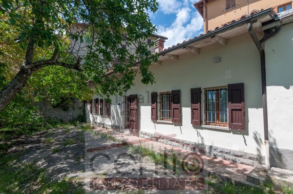 appartamento in vendita a Vergato in zona Cereglio