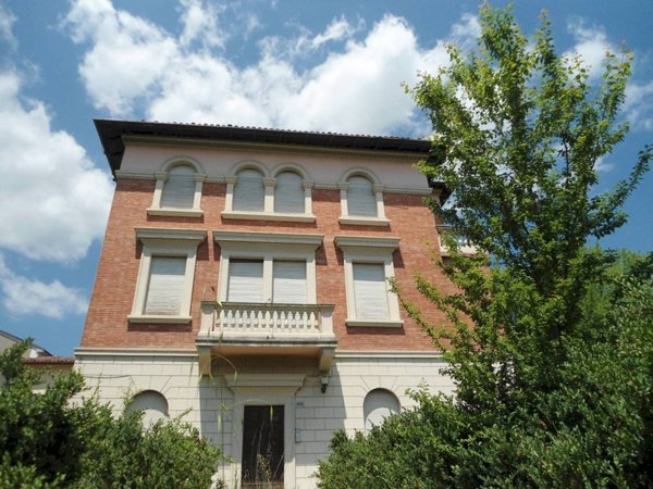 casa indipendente in vendita a Vergato